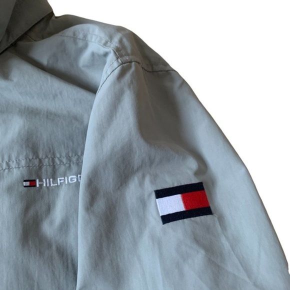 Grey Tommy Hilfiger Jacket Size Medium - Picture 5 of 10